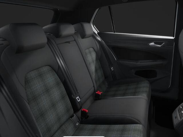 Volkswagen GOLF GTE 1.5 eHybrid 272 pk 6 versn. DSG · Assistance Pakket Plus · Multimedia Pakket Plus · Panoramaschuif-kanteldak · Trekhaak inklapbaar, met elektrische ontgrendeling