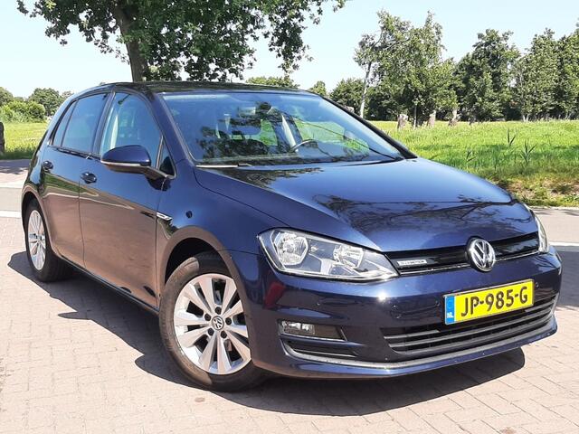 Volkswagen GOLF 1.0 TSi 115pk BMT !!44.000km!! Airco Cruise-control Navigatie Bluetooth