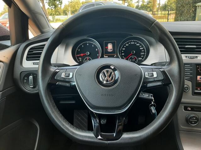 Volkswagen GOLF 1.0 TSi 115pk BMT !!44.000km!! Airco Cruise-control Navigatie Bluetooth