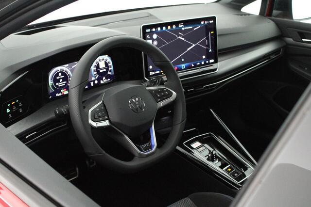 Volkswagen GOLF 1.5 272pk eHybrid GTE Trekhaak 360Camera Head-Up Panoramadak Keyless Navigatie