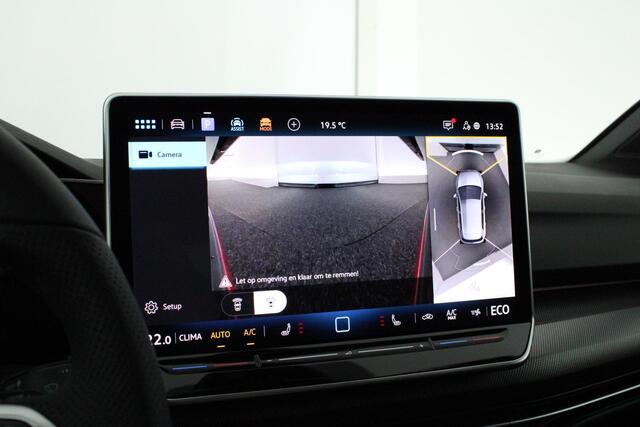 Volkswagen GOLF 1.5 272pk eHybrid GTE Trekhaak 360Camera Head-Up Panoramadak Keyless Navigatie