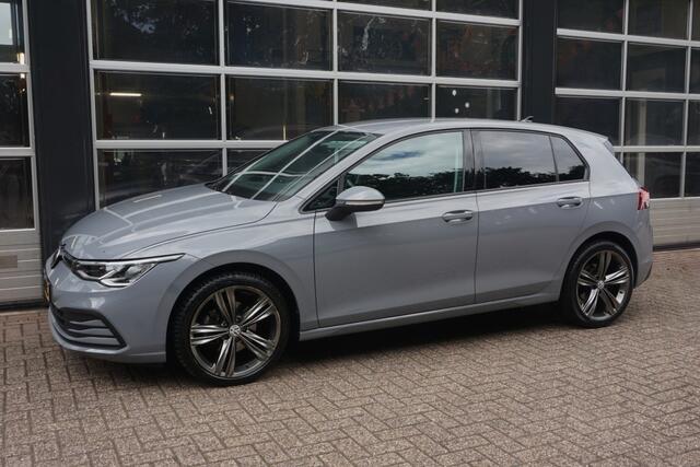 Volkswagen GOLF 1.0 TSI App-Connect