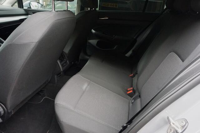 Volkswagen GOLF 1.0 TSI App-Connect