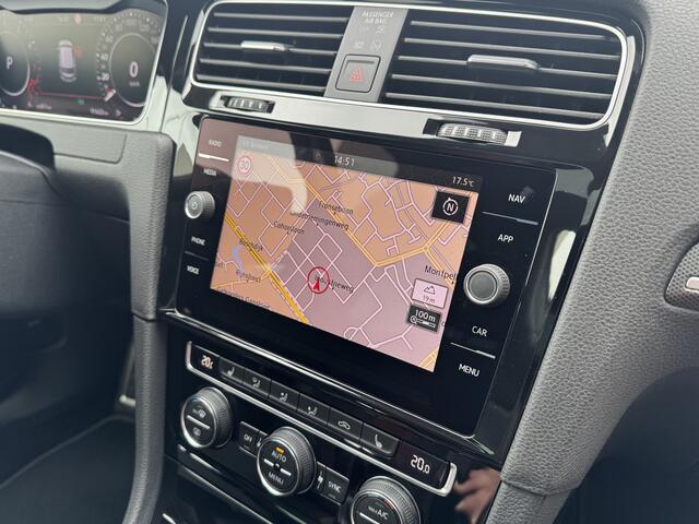 Volkswagen GOLF 7,5 GTI TCR 2.0 TSI Stage2 DSG / Aut. Dynaudio Panoramadak Milltek 91dkm!!