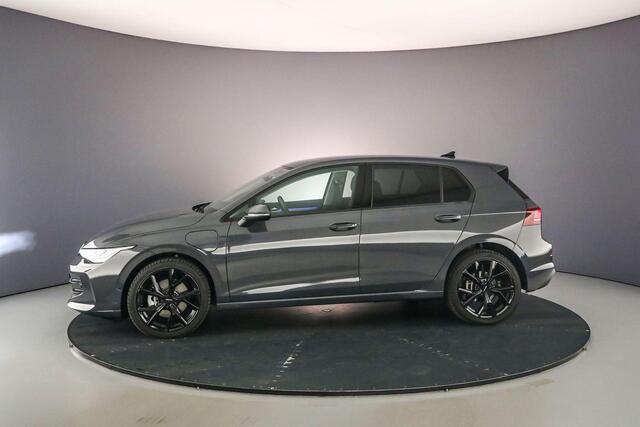 Volkswagen GOLF Life Edition 1.5 TSI eHybrid 204pk DSG Automaat Adaptive cruise control, Navigatie, LED verlichting, Achteruitrijcamera, App connect, Parkeersensoren, Airco, DAB, Radio