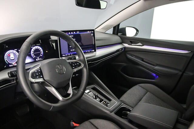 Volkswagen GOLF Life Edition 1.5 TSI eHybrid 204pk DSG Automaat Adaptive cruise control, Navigatie, LED verlichting, Achteruitrijcamera, App connect, Parkeersensoren, Airco, DAB, Radio