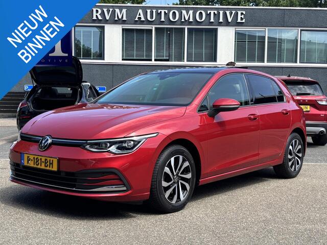 Volkswagen GOLF 1.0 eTSI Life PANORAMADAK | ADD. CRUISE | VIRTUAL DASH | NAVIGATIE | RIJKLAARPRIJS incl. 12mnd BOVAG