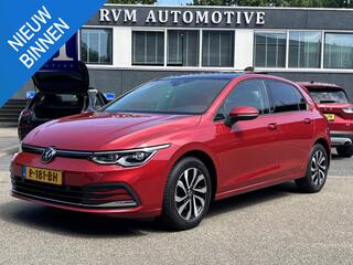 volkswagen-golf-1.0-etsi-life-panor