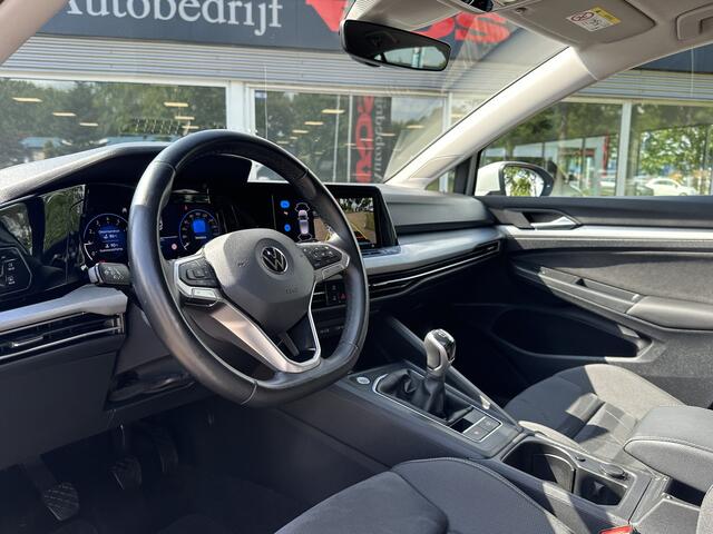 Volkswagen GOLF 1.5 TSI | Stoelmassage | Camera | Memory | Trekhaal | CarPlay