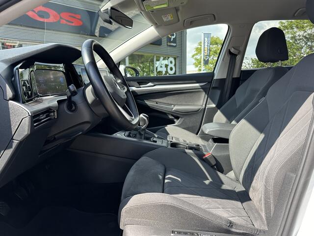 Volkswagen GOLF 1.5 TSI | Stoelmassage | Camera | Memory | Trekhaal | CarPlay