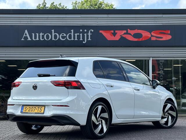 Volkswagen GOLF 1.5 TSI | Stoelmassage | Camera | Memory | Trekhaal | CarPlay