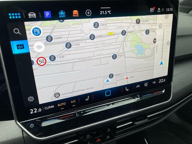 Volkswagen GOLF 1.5eTSI/150PK R-Line Blackstyle DSG · NIEUW MODEL · Panoramadak · Camera + Parkeersensoren · Stoel- & stuurverwarming · Garantie tot november 2026