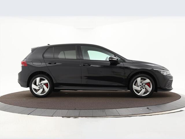 Volkswagen GOLF 1.4 245pk DSG eHybrid GTE · Apple/Android Car Play · Navi · Head-Up Display · P-Sensoren · Park Assist · 17'' Inch · Garantie t/m 20-01-2027 of 100.000km