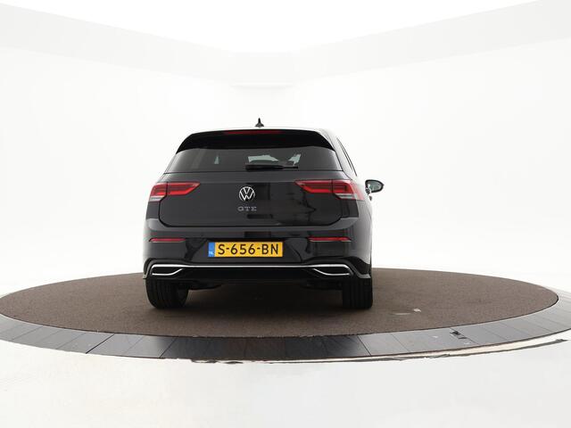 Volkswagen GOLF 1.4 245pk DSG eHybrid GTE · Apple/Android Car Play · Navi · Head-Up Display · P-Sensoren · Park Assist · 17'' Inch · Garantie t/m 20-01-2027 of 100.000km