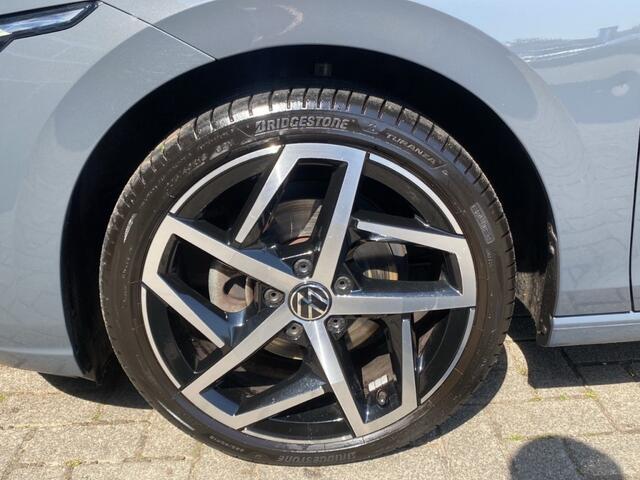 Volkswagen GOLF 1.5 TSI STYLE TREKHAAK/CAMERA/MEMORY/NAVI/ACC/CARPLAY