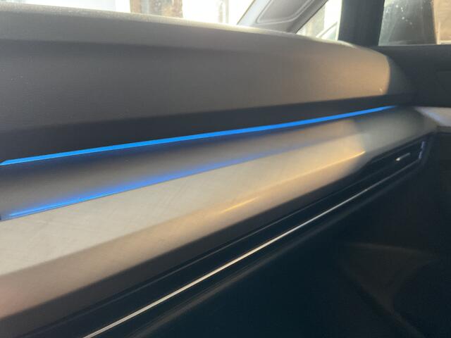 Volkswagen GOLF 1.5 eTSI R-Line Business+ Automaat Sfeerverl Stoel/Stuurverw Adap.Cruise Uitstraling!