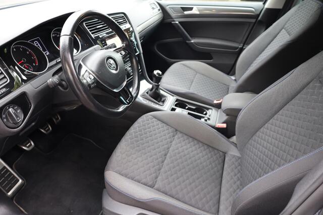 Volkswagen GOLF VII 1.5 TSi ACT BlueMotion CAMERA CARPLAY DAB TREKHAAK-ELEC 2xPDC ACC NAVI LMV ENZ!