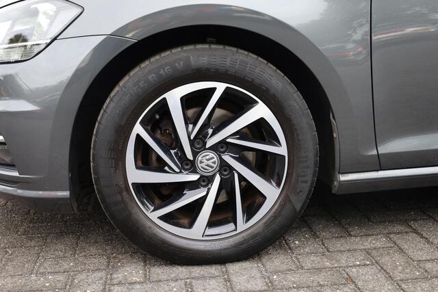 Volkswagen GOLF VII 1.5 TSi ACT BlueMotion CAMERA CARPLAY DAB TREKHAAK-ELEC 2xPDC ACC NAVI LMV ENZ!