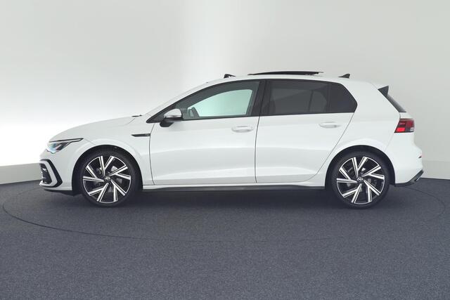 Volkswagen GOLF 1.5 TSI 130pk 2x R-Line Oryx Wit Panoramadak Harman Kardon Stoelverwarming Navigatie