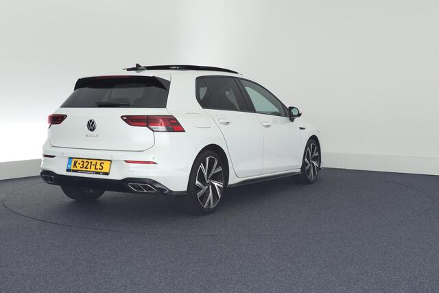 Volkswagen GOLF 1.5 TSI 130pk 2x R-Line Oryx Wit Panoramadak Harman Kardon Stoelverwarming Navigatie