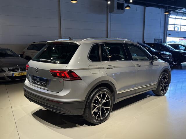 Volkswagen GOLF 1.4 TSI ACT Comfort Media|Clima|Cruis|PDC Grijs