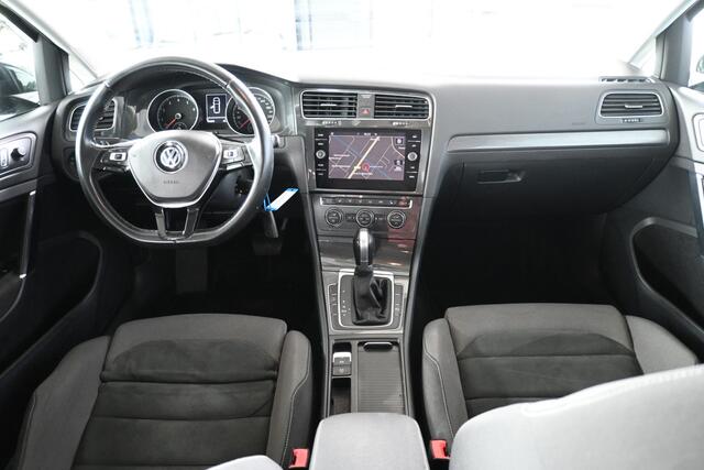 Volkswagen GOLF Variant 1.0 TSI Comfortline Business Automaat Clima Navigatie Massagestoel Inruil Mogelijk!
