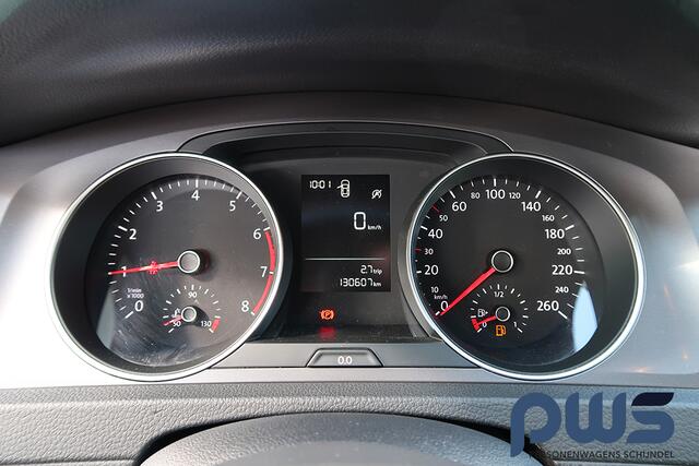 Volkswagen GOLF 1.0 TSI Edition Navi / Bluetooth / Airco / Trekhaak / NL auto!