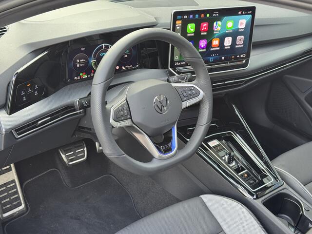 Volkswagen GOLF 1.5 eHybrid GTE 272PK Trekhaak | Pano | HUD | Garantie t/m 03/11/2029