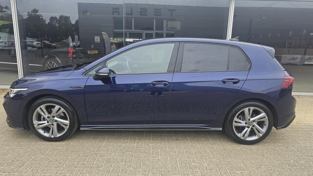 Volkswagen GOLF 1.5 eTSI R-Line
