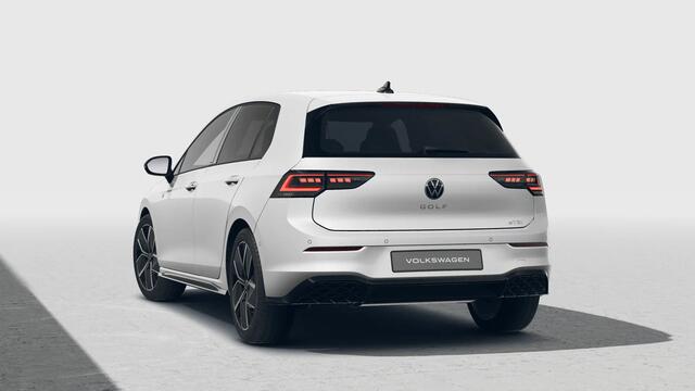 Volkswagen GOLF 1.5 eTSI 116 7DSG R-Line Edition Automaat | Side Assist | Airconditioning automatisch, 3-zone (Climatronic) | Koplampverlichting LED Matrix (IQ.Light)