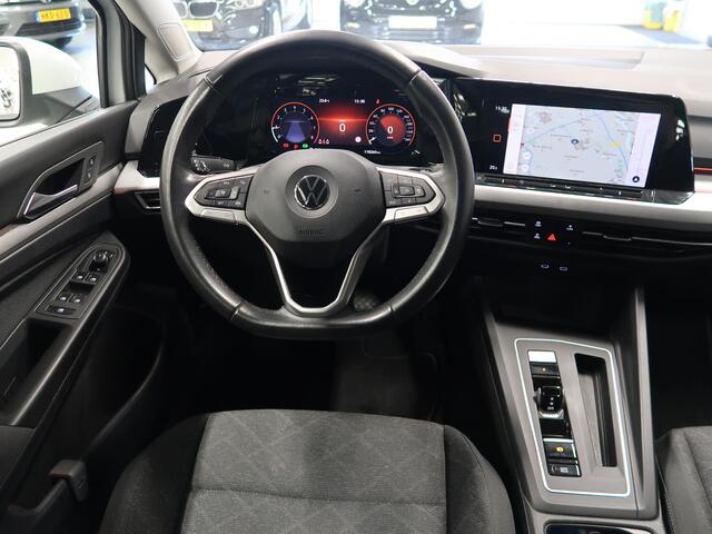 Volkswagen GOLF Variant 1.0 eTSI Life Automaat DSG IQ-Drive Navi Digitaal Dashboard App connect NL-auto NAP Metallic wit Sfeerverlichting Adaptieve Cruise Control ACC Sportvelgen Zeer nette auto