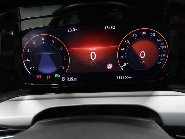 Volkswagen GOLF Variant 1.0 eTSI Life Automaat DSG IQ-Drive Navi Digitaal Dashboard App connect NL-auto NAP Metallic wit Sfeerverlichting Adaptieve Cruise Control ACC Sportvelgen Zeer nette auto