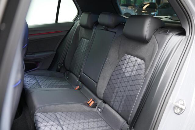 Volkswagen GOLF 1.5 eTSI R-Line Edition |NWE MODEL|Pano|3xR-Line|360Cam|HUD|IQ|