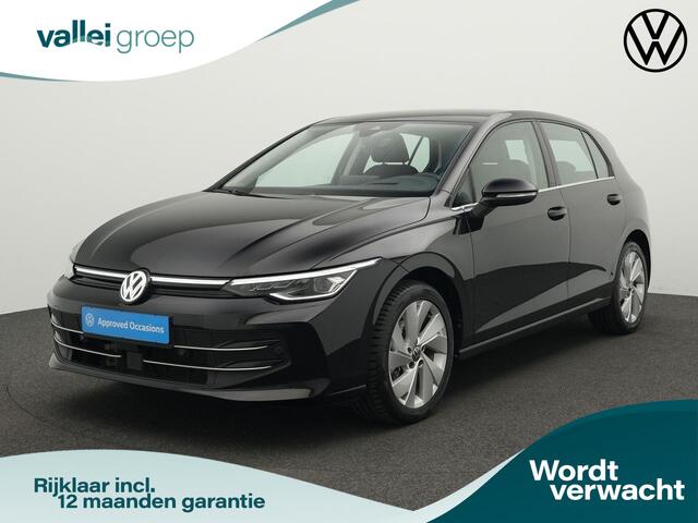 Volkswagen GOLF 1.5 eTSI 150 pk DSG Style | IQ Light | Achteruitrijcamera | Standkachel | Head-up Display | Adaptive Cruise Control | 17 inch