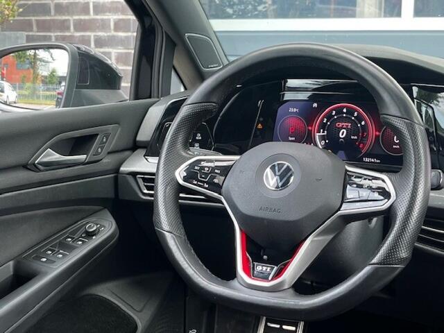 Volkswagen GOLF 2.0 TSI GTI - PANO - MATRIX - HARMAN KARDON