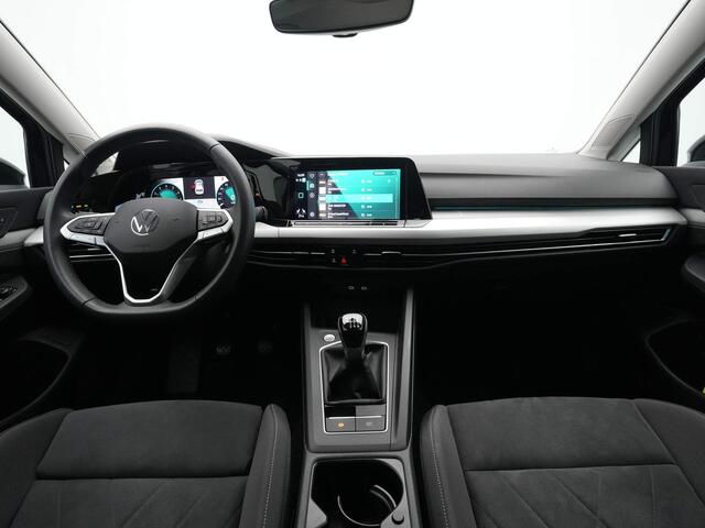Volkswagen GOLF 1.0 TSI Life Business Navigatie Acc Stuurverwarming Led 228
