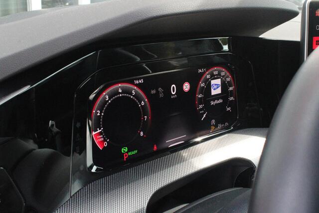 Volkswagen GOLF 1.5 eTSI 150PK AUTOMAAT R-LINE EDITION 8.5! | NIEUW MODEL! | PANORAMISCH SCHUIF/KANTEL DAK | LICHTMETALEN VELGEN 18" "YORK" | 360? CAMERA | 3-ZONE AIRCONDITIONING INCL. AIRCARE | RIJASSISTENT PAKKET O.A. ADAPTIVE CRUISE CONTROL, LANE ASSIST, DODEHOEK DETE