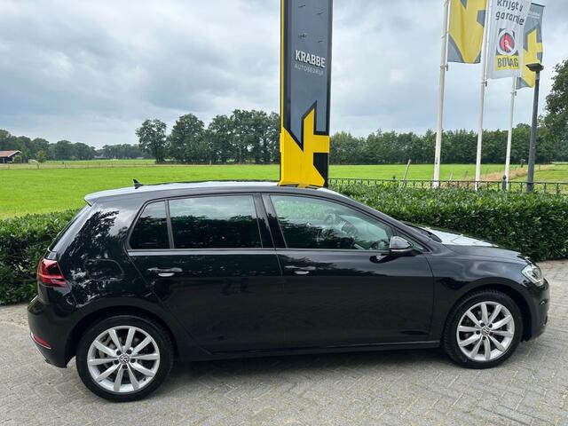Volkswagen GOLF 1.5 TSI Highline DSG7 Led / ACC / Winterpakket