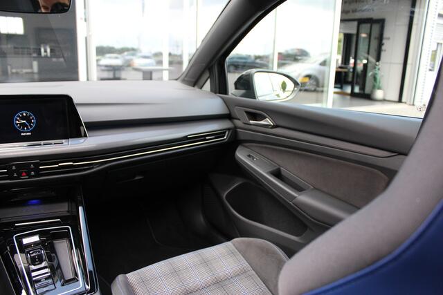 Volkswagen GOLF 1.4 eHybrid GTE | Carplay | Sfeerver | ACC