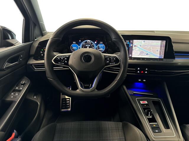 Volkswagen GOLF 1.4 eHybrid 245pk GTE / Adaptive Cruise Control / Navigatie 'Discover Pro' / 'App-Connect /