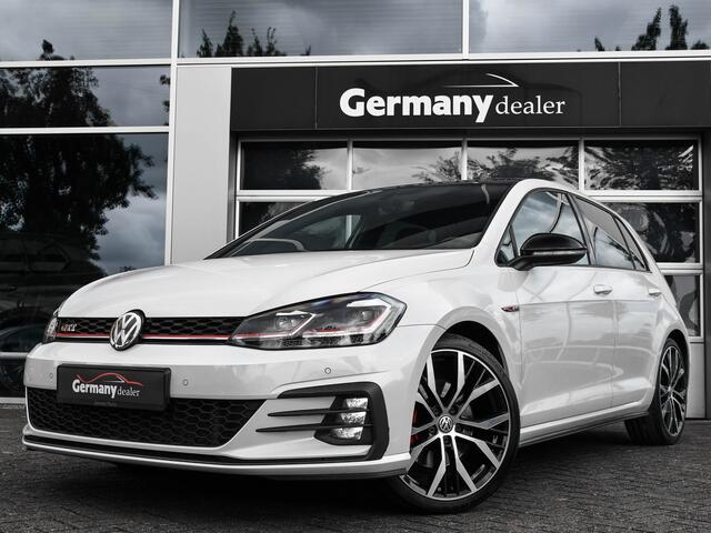 Volkswagen GOLF 2.0TSI 230pk GTI Pano 19'' Adaptieve Cruise LED Keyless Carplay/Android Auto