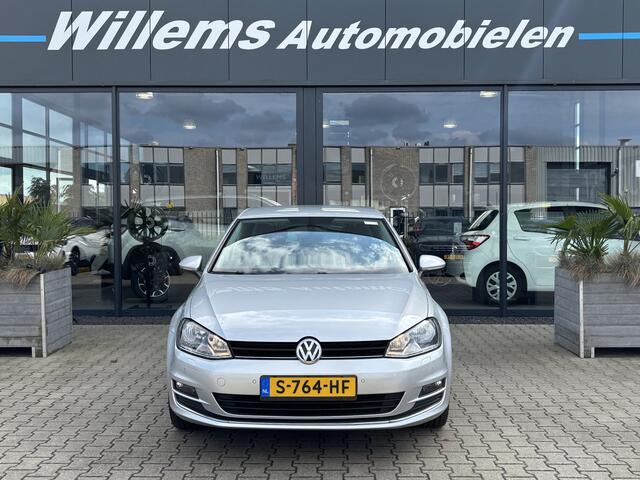 Volkswagen GOLF 1.2 TSI Connected Series