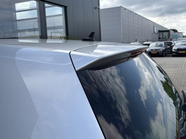 Volkswagen GOLF 1.2 TSI Connected Series