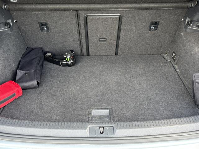 Volkswagen GOLF 1.2 TSI Connected Series