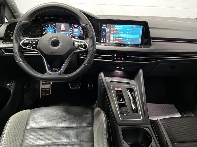 Volkswagen GOLF 1.4 eHybrid GTE / AUTOMAAT/ LEER/ 245 PK/ STUUR+STOEL VERWARM. & KOELING/ PARK. SENSOR. V+A/ APP-CONNECT/ MEMORY SEAT/ DIGITAL DASH/ ACC/ DCC/ NAVI/ LED/ DAB/ CLIMA/ ISOFIX/ 18'' LMV