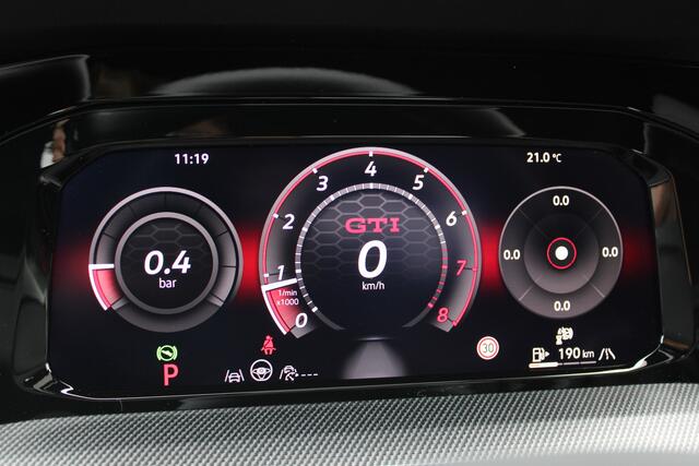 Volkswagen GOLF 2.0 TSI 300PK GTI CLUBSPORT |AKRAPOVIC|PANO-DAK|DCC-PRO|IQ-MATRIX|