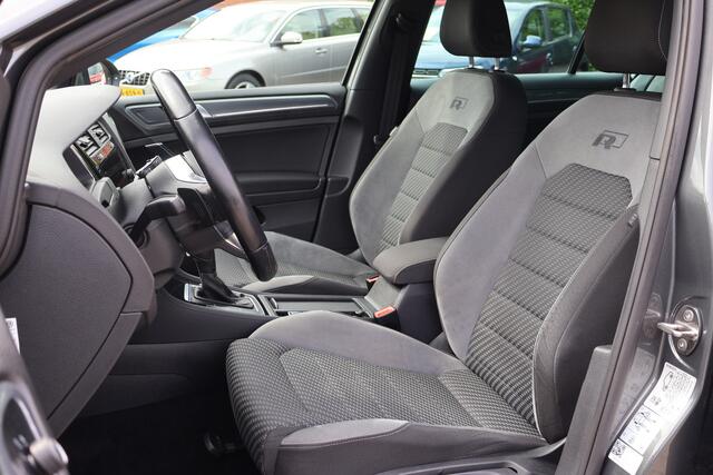 Volkswagen GOLF Variant 1.5 TSI Highline Business R