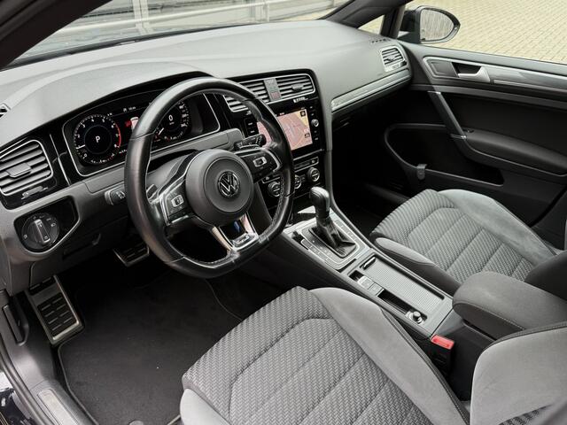 Volkswagen GOLF 1.5 TSI 150PK AUT. *!* 2x R-LINE *!* VIRTUAL/ NAVI/ CARPLAY/ LED/ RADAR *!*