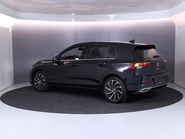 Volkswagen GOLF 1.4 eHybrid Style 204 pk Automaat (DSG) | Navigatie | Parkeersensoren | Adaptieve cruise control | Autom. airco (3 zones) | LED koplampen |