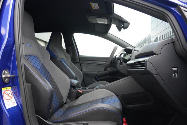 Volkswagen GOLF 2.0 TSI R 4Motion 320pk HarmanKardon/Navigatie/Camera